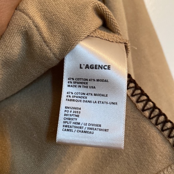 L’Agence Christy Contrast Stitch Top - Picture 6 of 8